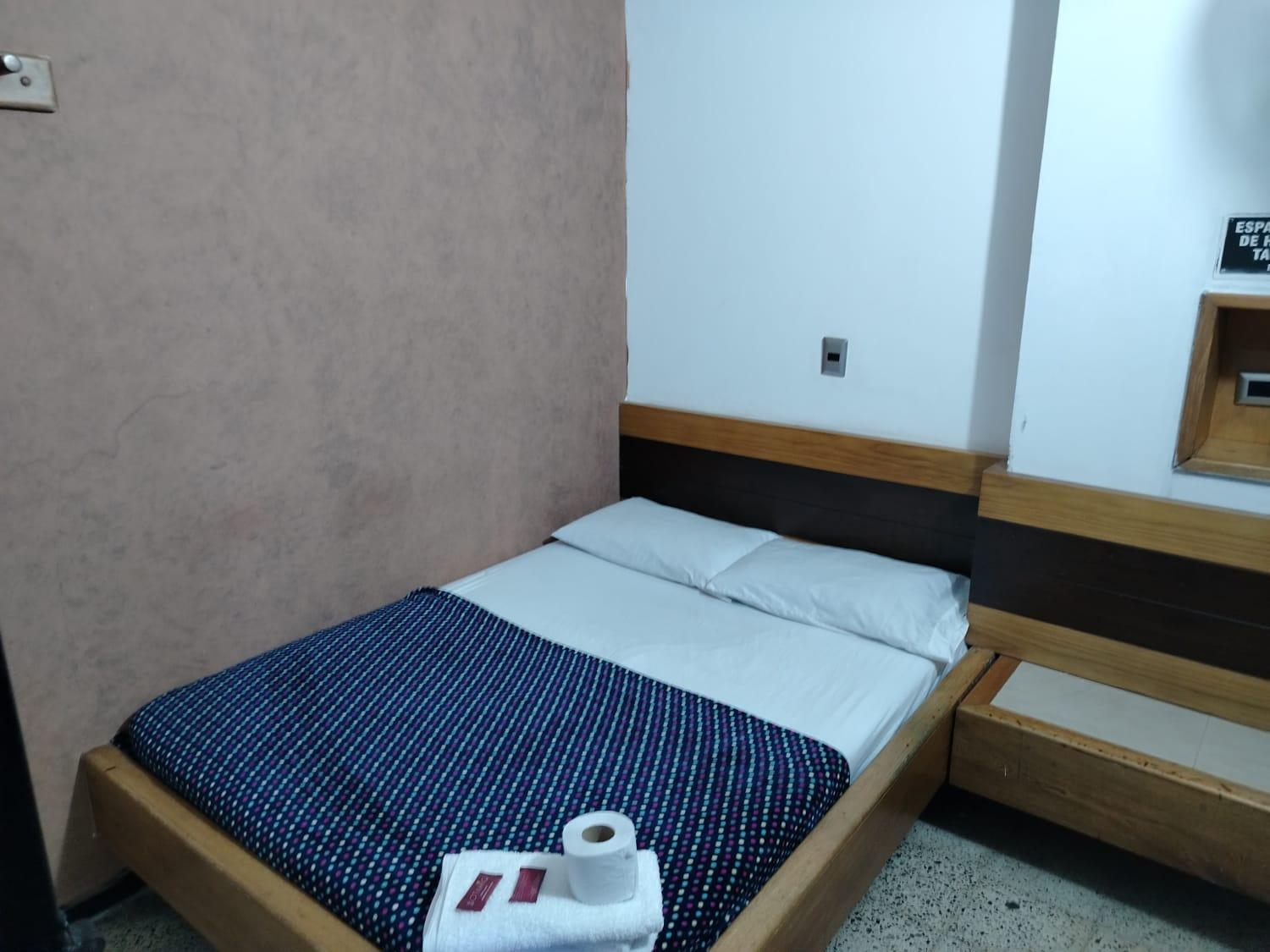 Hotel Country Medellin Exterior photo